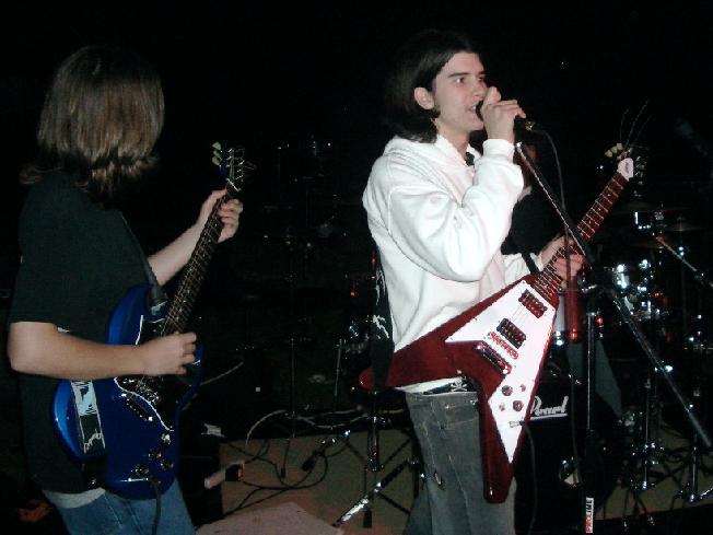 TJ Callahan and Fish Food perform at Roctober 2005